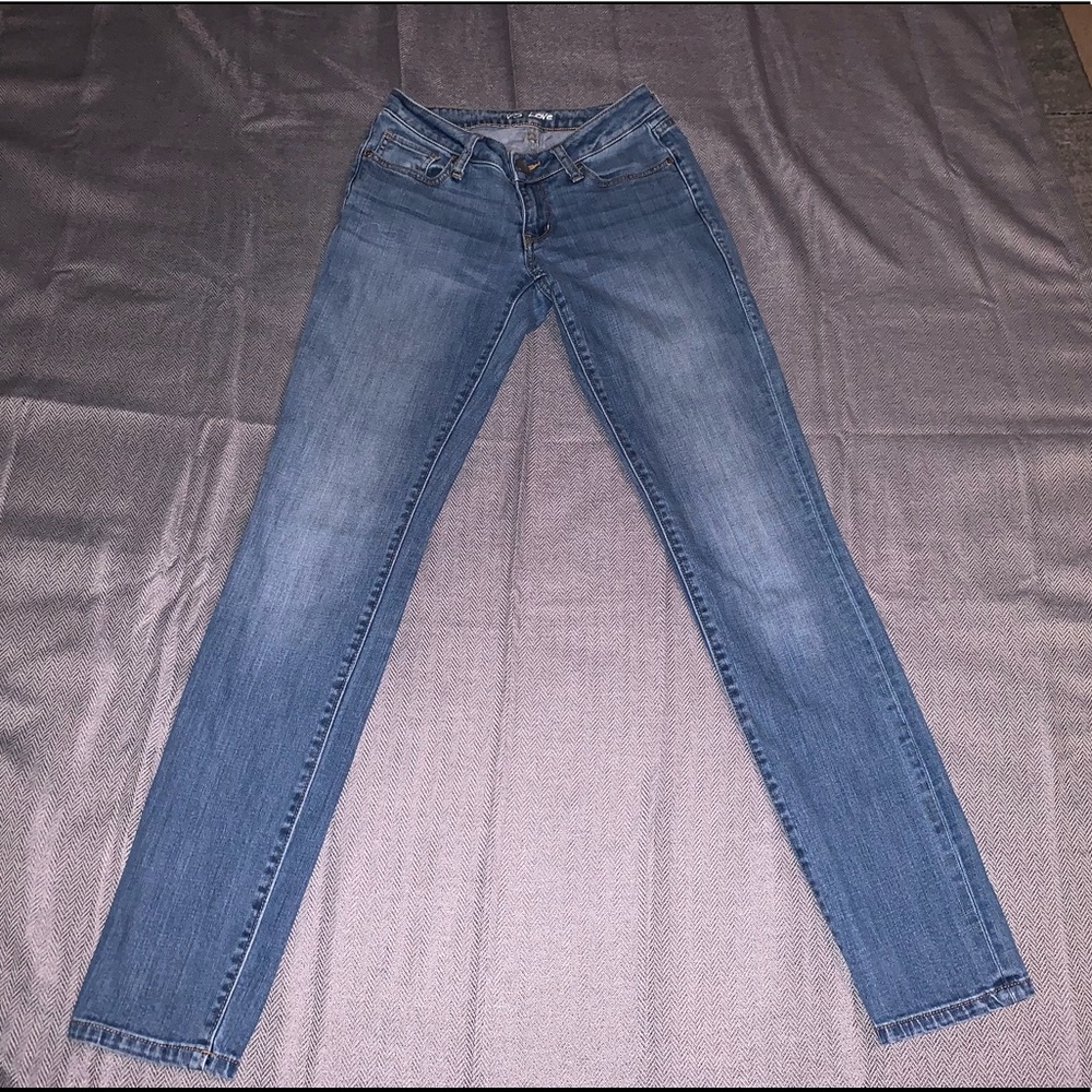 VS Love Size 4 Jeans